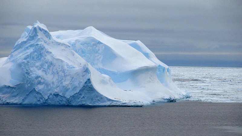 iceberg3_800_450_90_s_c1_c_c